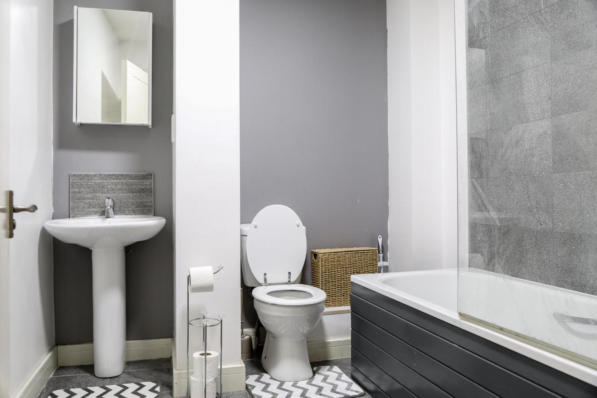 Апартаменти Luxurious & Lavish Salford Quays Free Parking Манчестер Екстер'єр фото