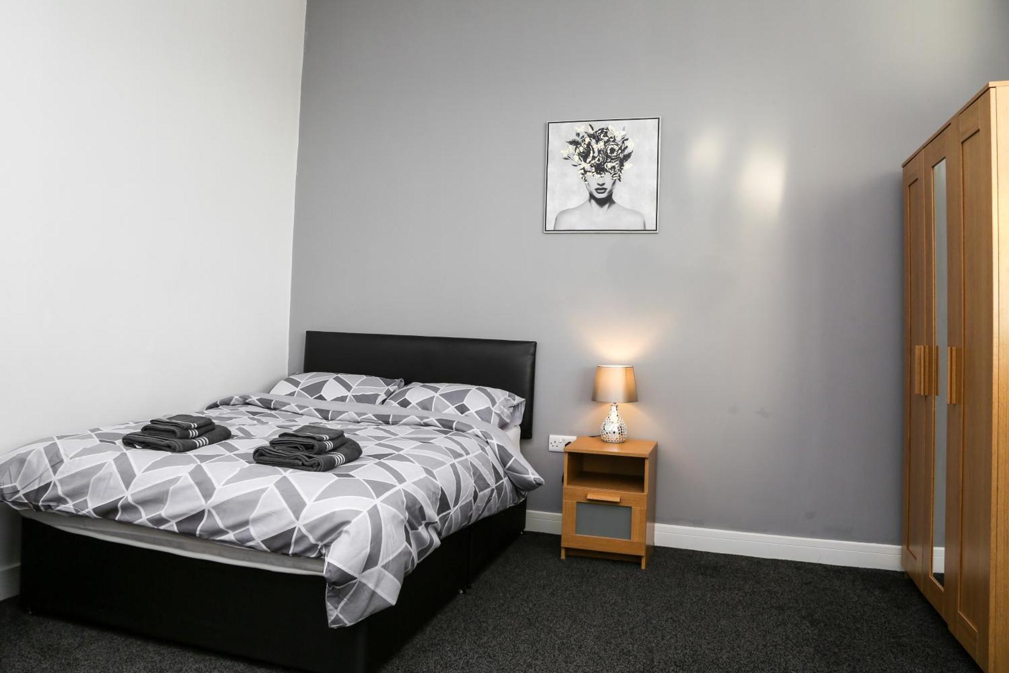 Апартаменти Luxurious & Lavish Salford Quays Free Parking Манчестер Екстер'єр фото